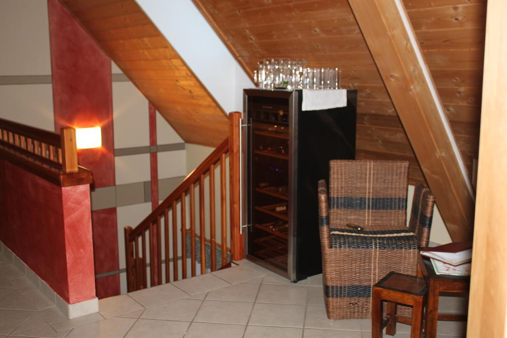 Buschenschank Orsl Wildbach Exteriör bild